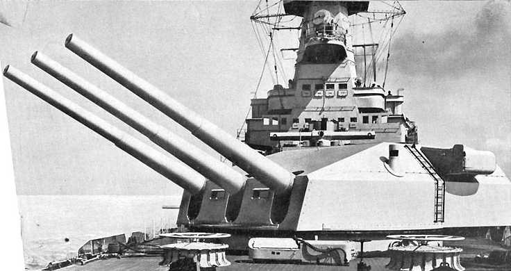 WNGER_11-52_skc28_Graf_Spee_forward_pic.jpg