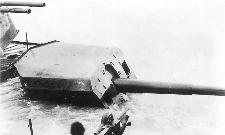 WNGER_59-55_skc28_Graf_Spee_No4_pic.jpg