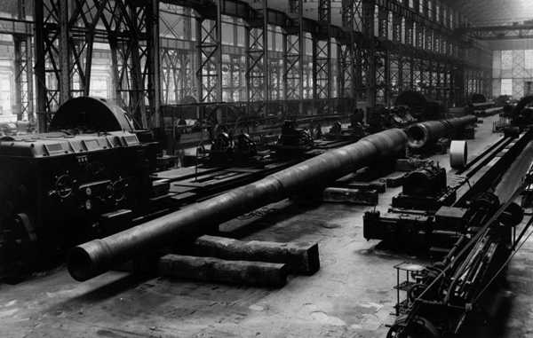 WNIT_15-50_m1934_construction_pic.jpg