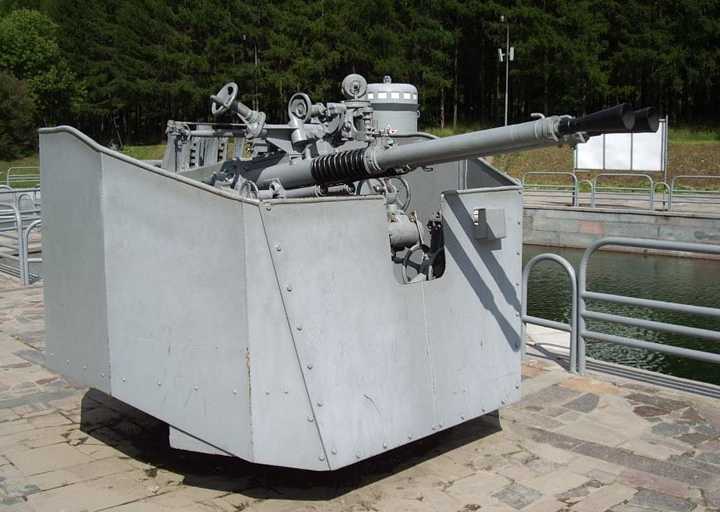 WNRussian_37mm-67_70-K_V11_front_pic.jpg