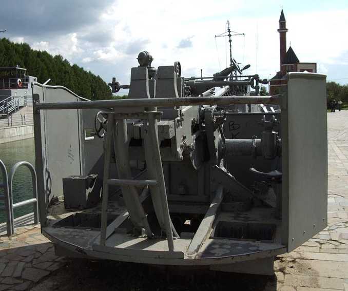 WNRussian_37mm-67_70-K_V11_rear_pic.jpg
