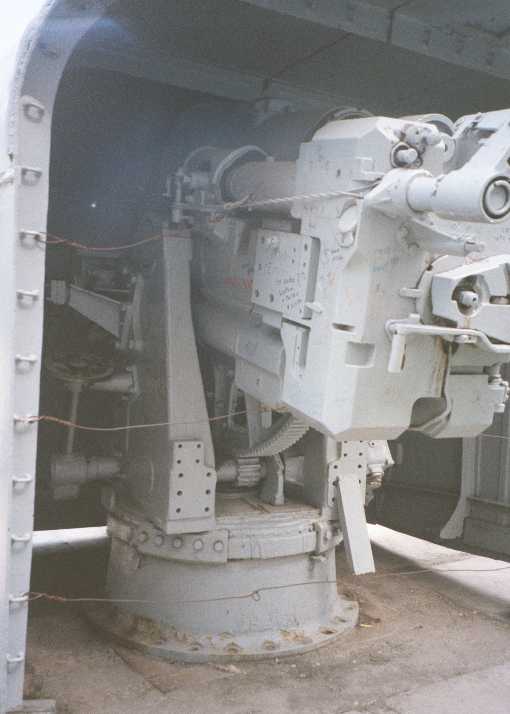 WNRussian_51-50_m1936_back_left_pic.jpg