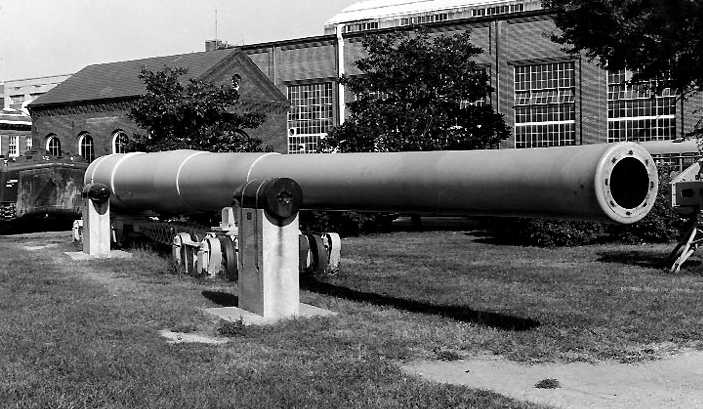 WNUS_16-50_mk2_Navy_Yard_pic.jpg