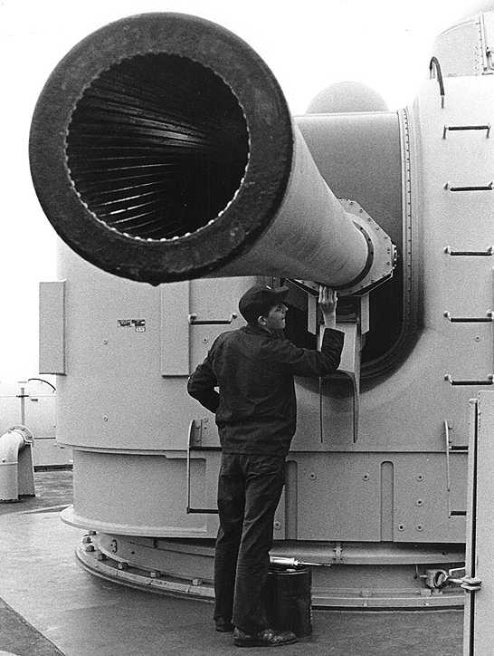 WNUS_5-54_mk42_Hull_gun_pic.jpg