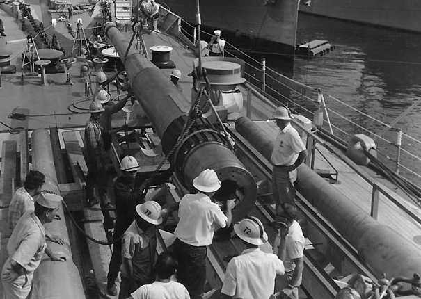 WNUS_8-55_mk12-15_Canberra_guns_pic.jpg